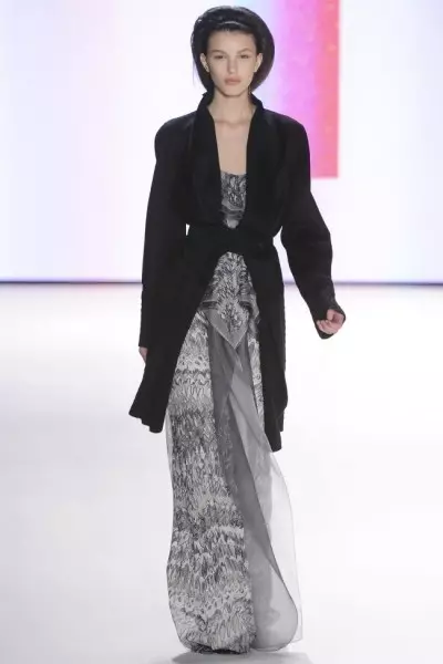 Carolina Herrera Fall 2012 | نيۇ-يورك مودا كىيىم ھەپتىلىكى