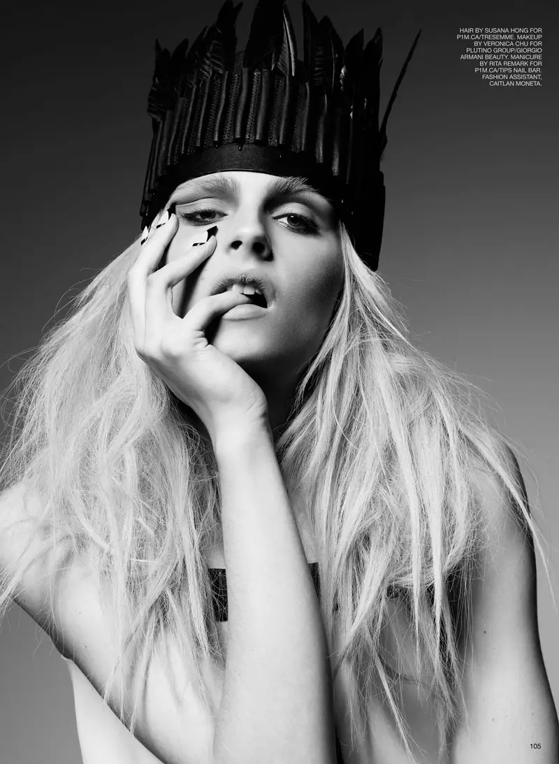 Andrej Pejic door Moo King voor Fashion Canada februari 2012