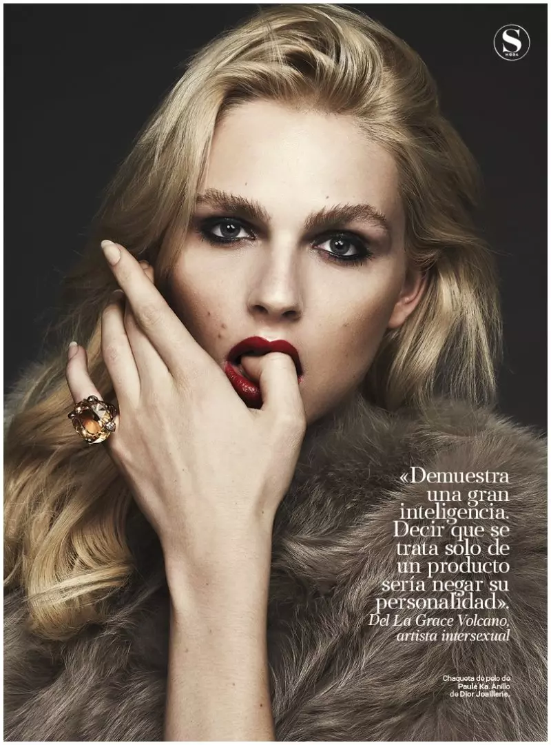 S Moda üçün Jonas Bresnan tərəfindən Andrej Pejic