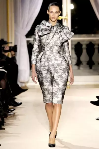 Giambattista Valli Jaro 2012 Couture | Paříž Haute Couture