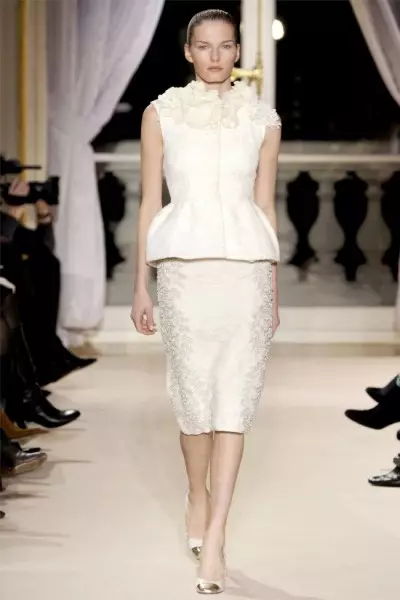 Giambattista Valli বসন্ত 2012 Couture | প্যারিস Haute Couture