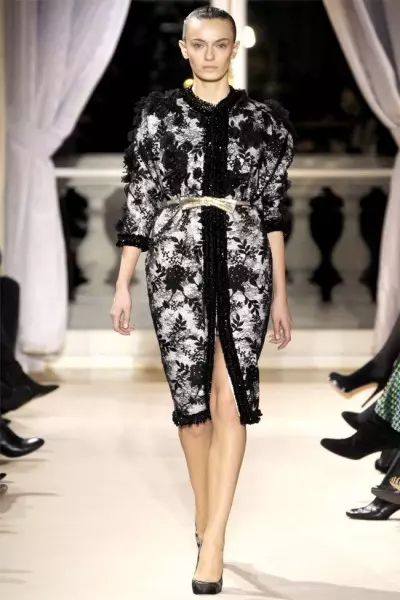 Giambattista Valli Spring 2012 Couture | पॅरिस Haute Couture