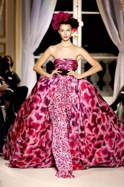 Giambattista Valli Spring 2012 Couture | പാരീസ് ഹോട്ട് കോച്ചർ