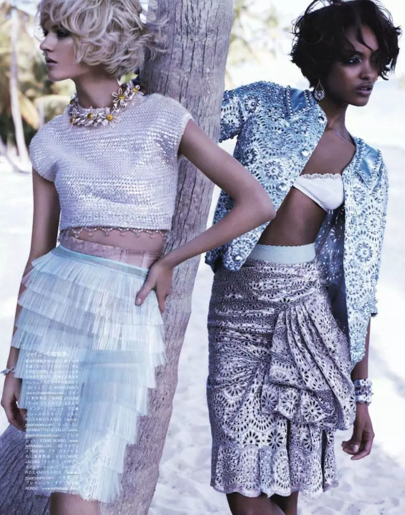 Jourdan Dunn & Daria Stroous by Josh Olins Vogue Japan-ისთვის 2012 წლის აპრილი