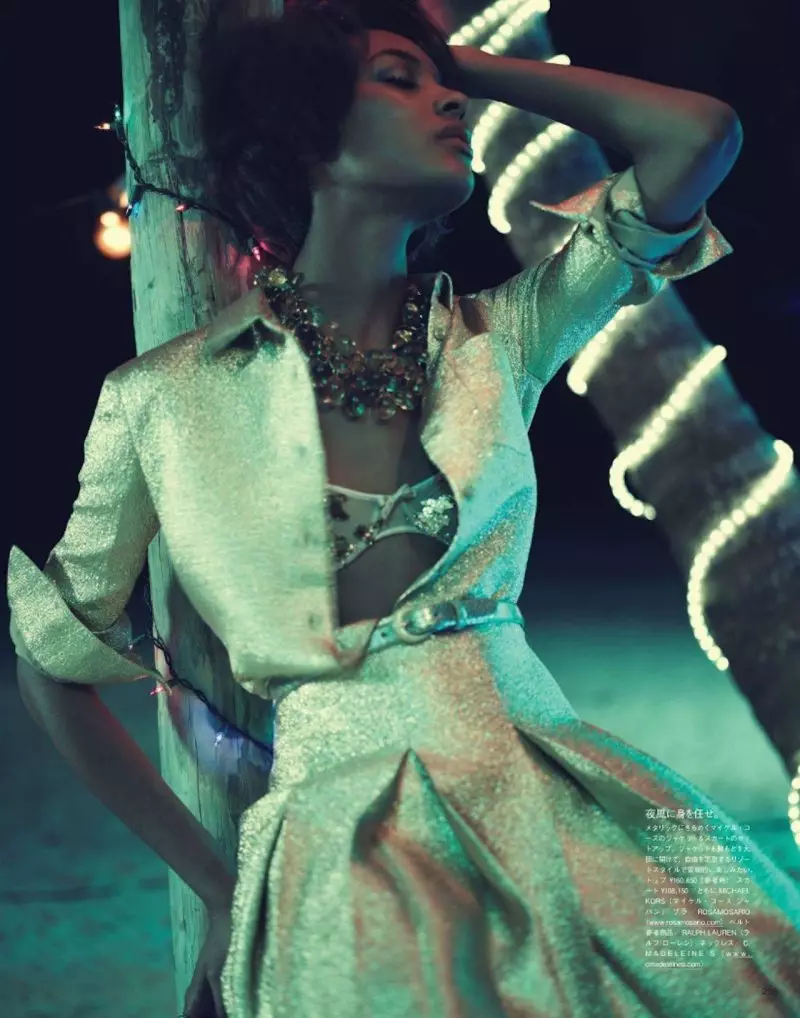 Vogue Japan အတွက် April 2012 အတွက် Josh Olins မှ Jourdan Dunn နှင့် Daria Strokous