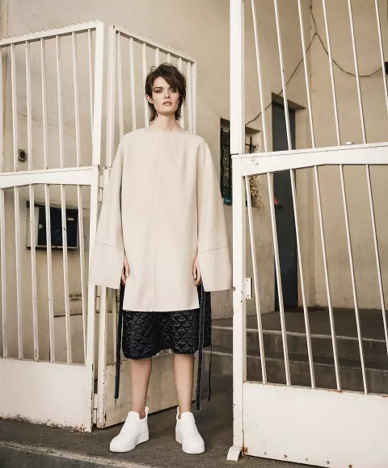 סם רולינסון לובשת סגנון סתיו עבור ילנה ימצ'וק במגזין T בסין