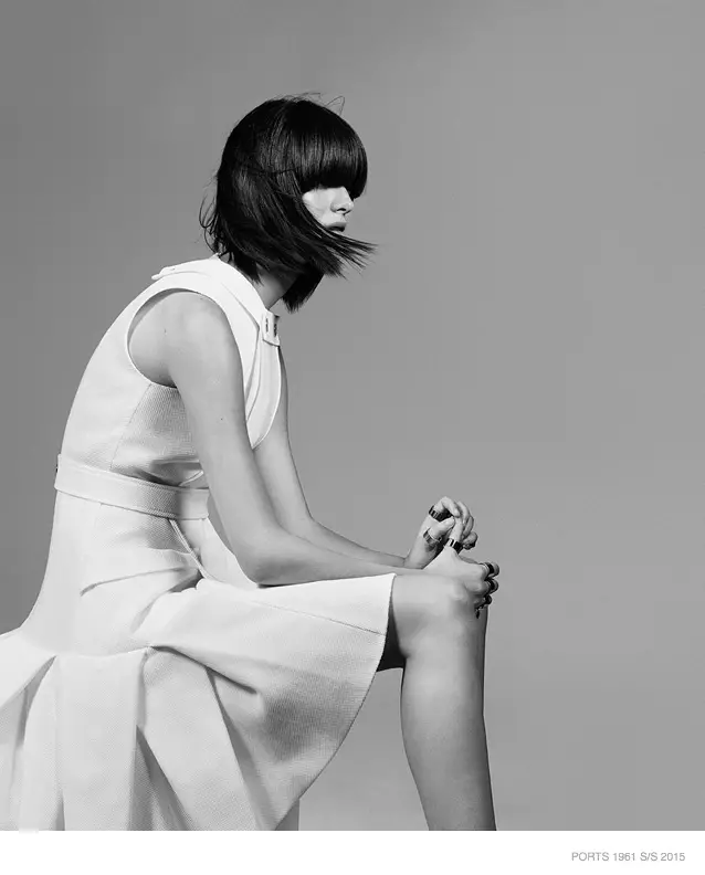 Sam Rollinson ແມ່ນ Minimal Chic ໃນ Ports 1961 Spring '15 Ads