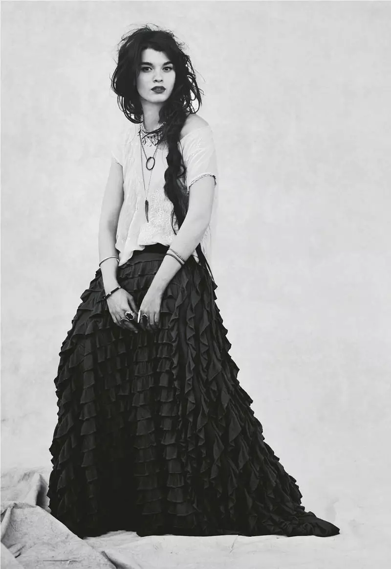 Crystal Renn sy Ieva Laguna Star ao amin'ny Free People's April Catalog