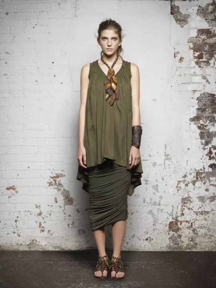 Donna Karan Casual Luxe Spring 2012 коллекциясе