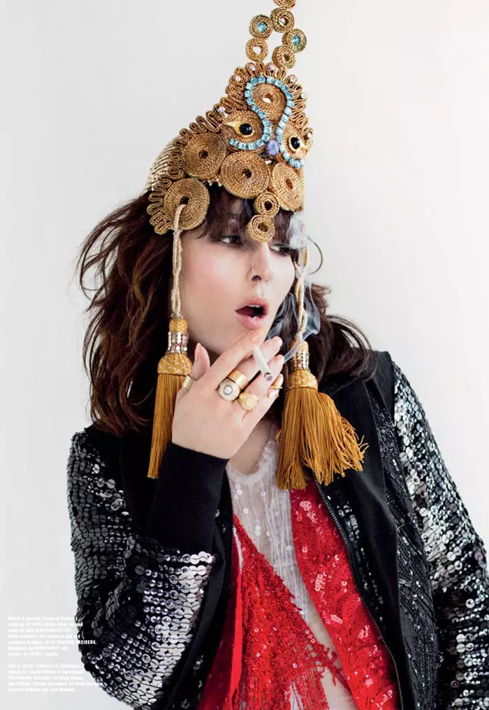 Noomi Rapace ni Magnus Magnusson para sa Contributor Magazine #5