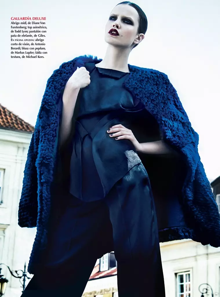 Julie Borawska Has the Blues cho Vogue Mexico Spread của Kevin Sinclair