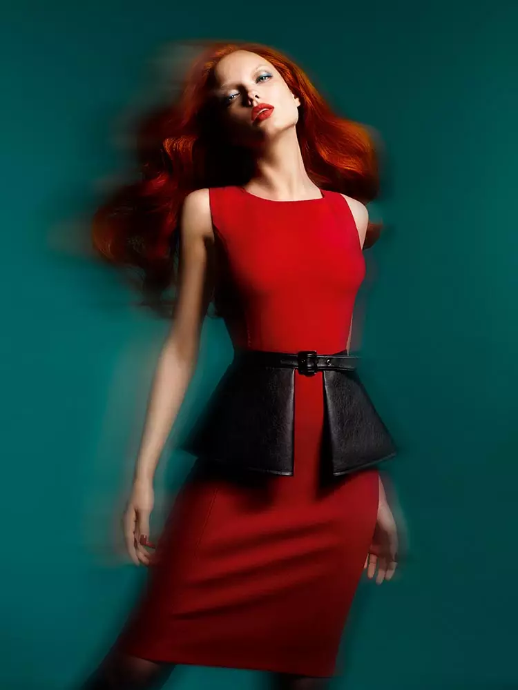 Naty Chabanenko Spillt Fiery Bombshell fir Atalar's F/W 2012 Campaign vum Nihat Odabasi