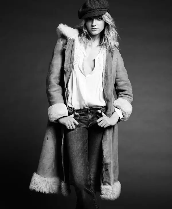 Снеяна Онопка мен Влада Рослякова A/W 2011 Lookbook жинағы үшін