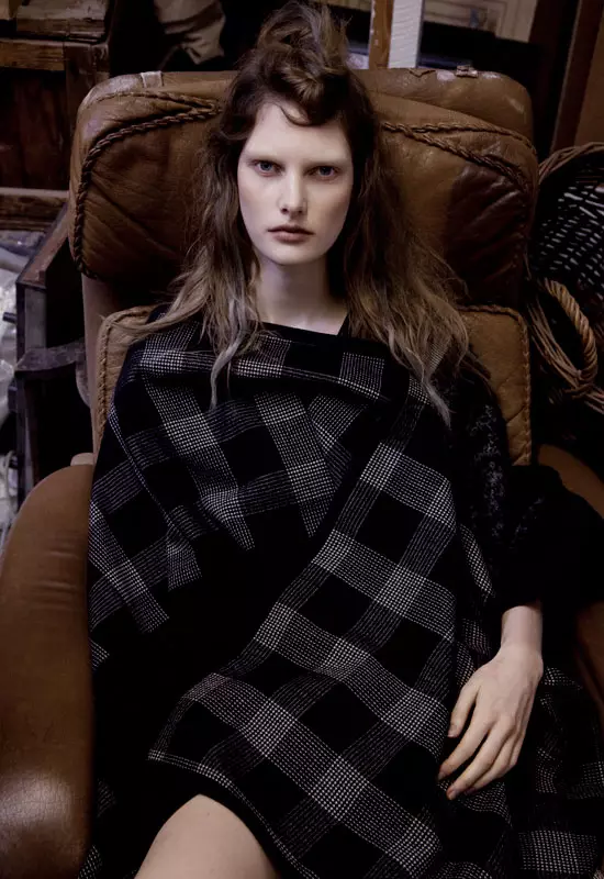 Ylonka Verheul vum Carlotta Manaigo fir i-D Fall 2010