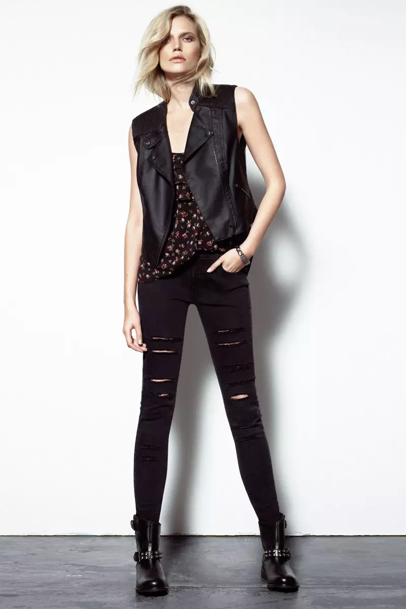 Mango Taps Cato Van Ee July Lookbook үчүн