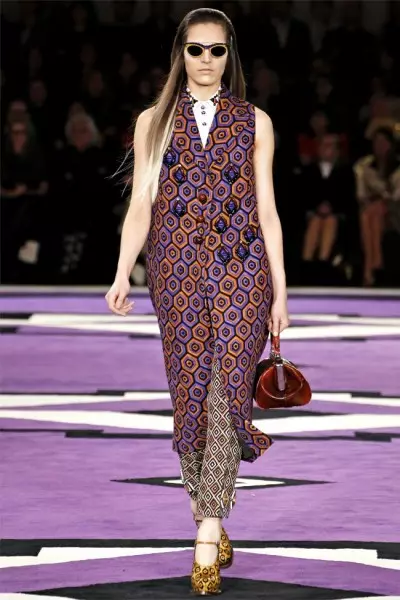 Prada Fall 2012 | Միլանի Նորաձևության շաբաթ