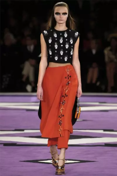 Prada Caij nplooj zeeg 2012 | Milan Fashion Week