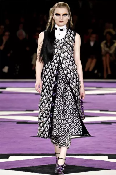 Prada Fall 2012 | Wiki ya Mitindo ya Milan