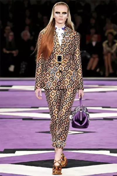 Prada Caij nplooj zeeg 2012 | Milan Fashion Week