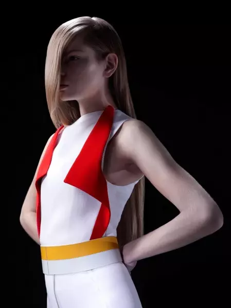 Kolekcija Mugler's Resort 2013 je japonsko navdihnjena s futuristično privlačnostjo