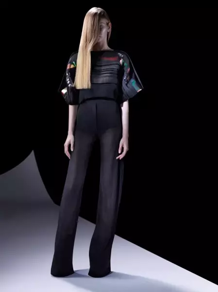 Mugler ká ohun asegbeyin ti 2013 Gbigba Ni Japanese Atilẹyin Pẹlu Futuristic afilọ