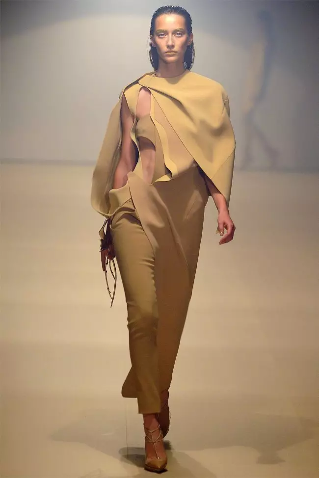 Thierry Mugler Spring 2012 | Parys Fashion Week