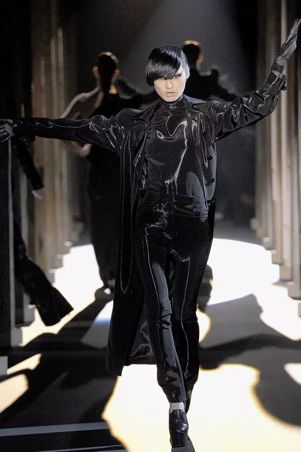 Thierry Mugler 2011. gada rudens | Parīzes modes nedēļa