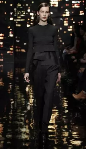 Donna Karan selebre vil Nouyòk ak Looks Black & Gold pou Otòn 2015