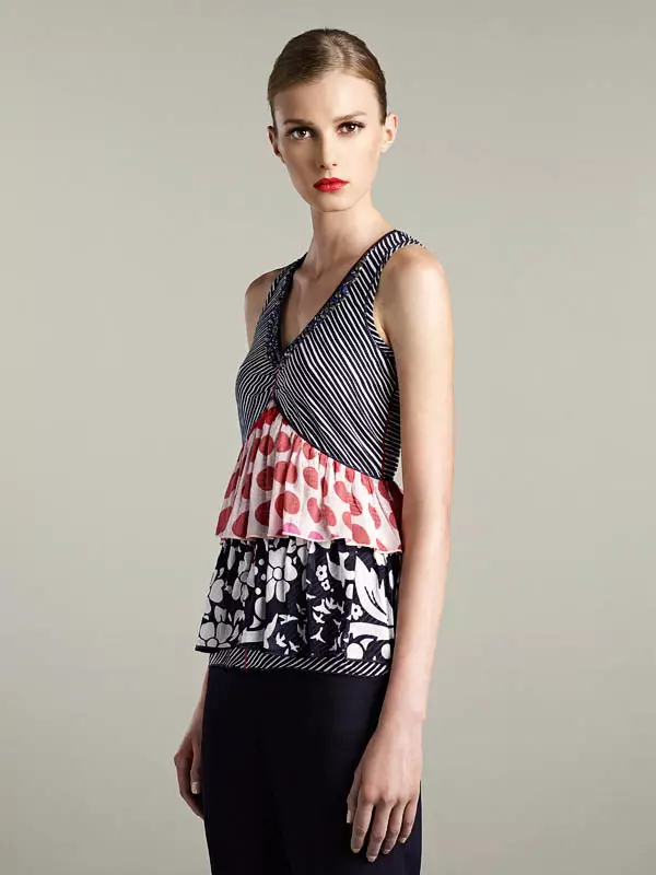 Sigrid Agren untuk Oui Spring 2012 Lookbook