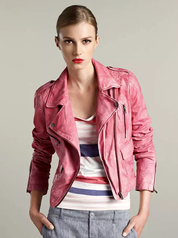 Sigrid Agren สำหรับ Oui Spring 2012 Lookbook