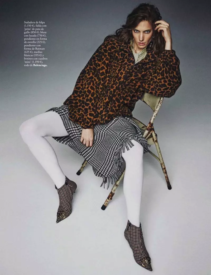 Jessica Miller Embraces Animal Print til ELLE Spain