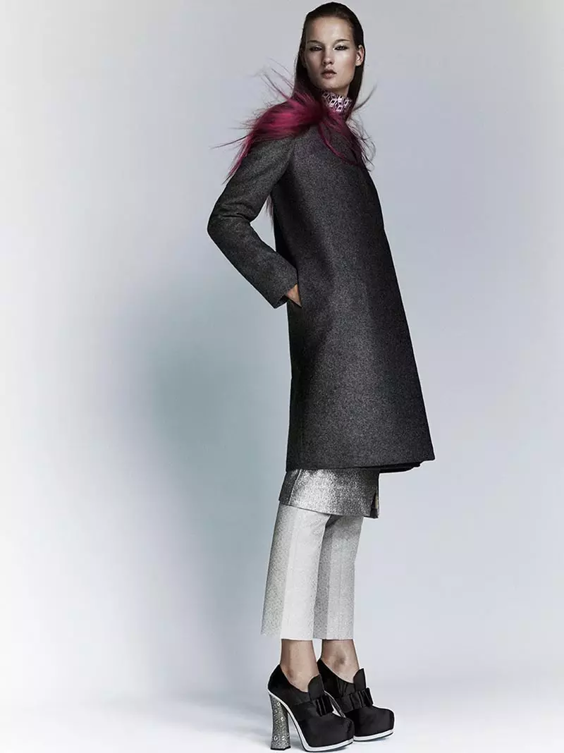 Kirsi Pyrhonen fica embelezada na Elle Suécia outubro de 2012