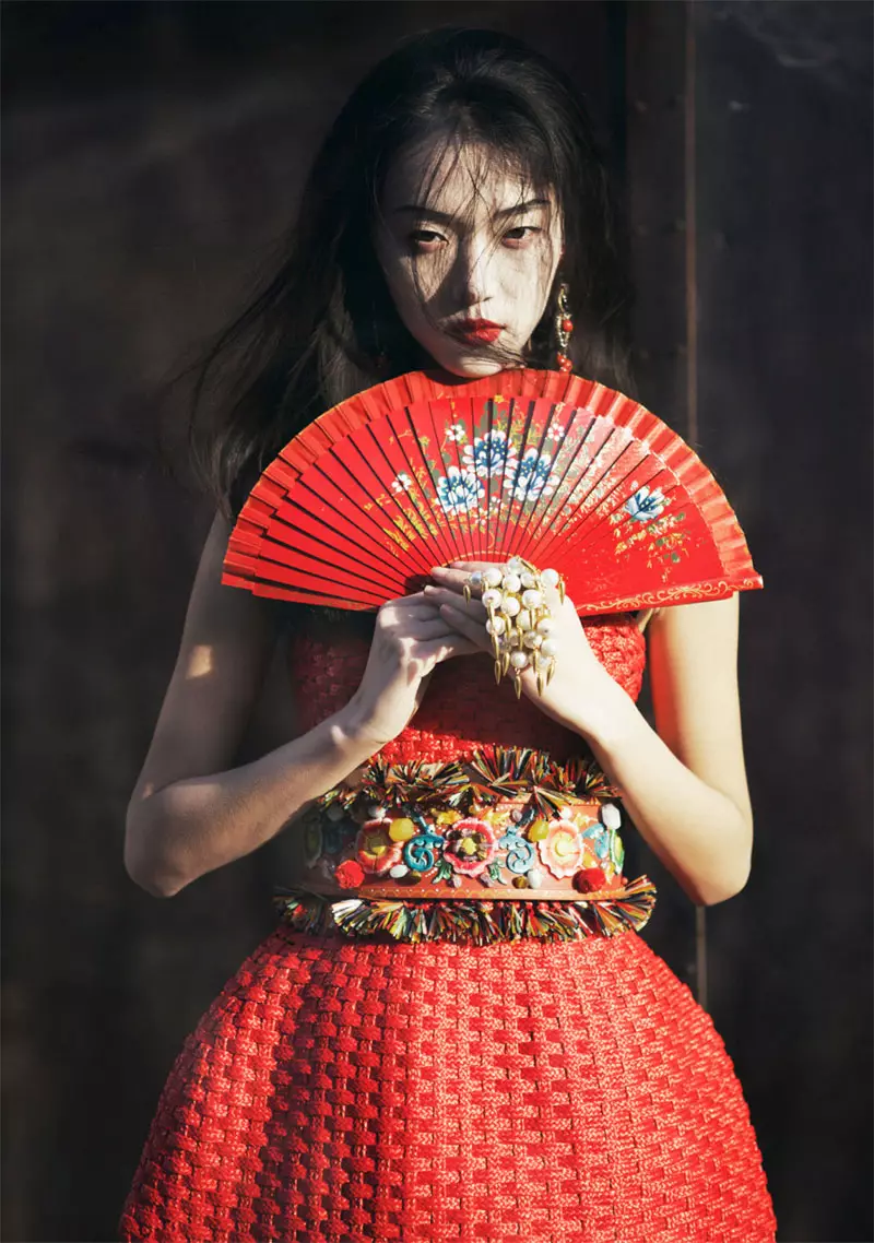 Tian Yi è Geisha Glam per il servizio fotografico di maggio 2013 di Elle Vietnam