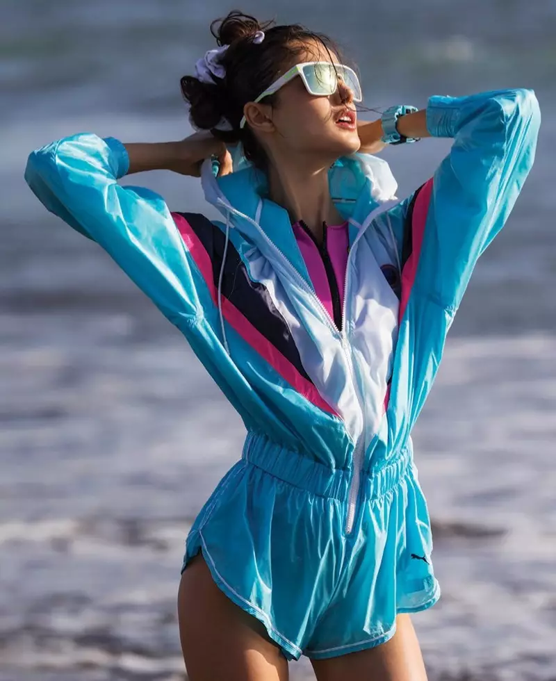 Blanca Padilla posiert in sportlichen Beach-Styles für ELLE