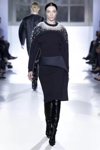 Balenciaga syksy/talvi 2014 | Pariisin muotiviikko