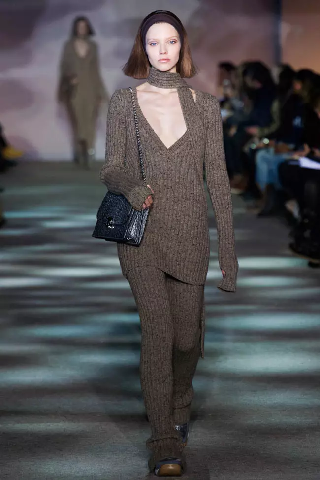 Top 5 Fall/Hunter 2014 Trend From Paris, London, New York & Milan