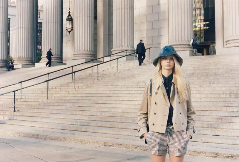 Nastya Kusakina Agunda New York City Streets pa Kampeni ya Club Monaco's Spring 2013