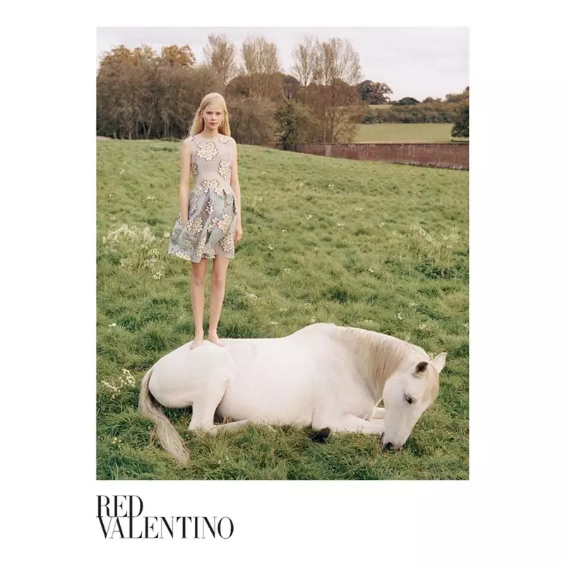 red-valentino-jaro-summer-2015-ad-campaign2