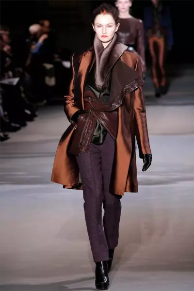 Haider Ackermann Fall 2012 | | ପ୍ୟାରିସ୍ ଫ୍ୟାଶନ ସପ୍ତାହ |