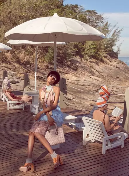 Jourdan Dunn បម្រើដល់ 70s Vibes នៅក្នុង Vogue Brazil Editorial