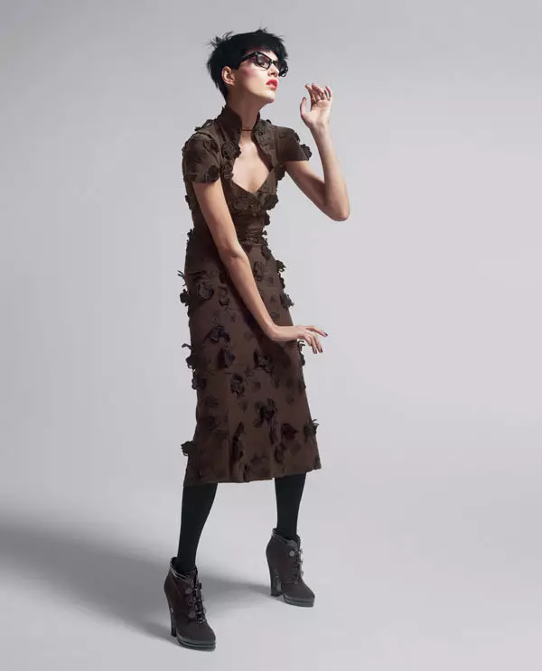 ანჯა რუბიკი სედრიკ ბუშეტის მიერ Bergdorf Goodman Pre-Fall 2011