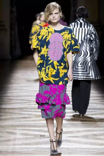 Dries Van Noten Aŭtuno/Vintro 2014 | Pariza Modsemajno