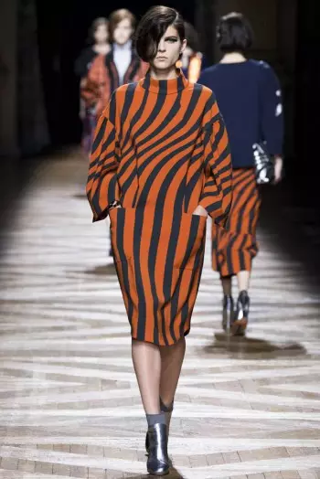 Dries Van Noten Aŭtuno/Vintro 2014 | Pariza Modsemajno