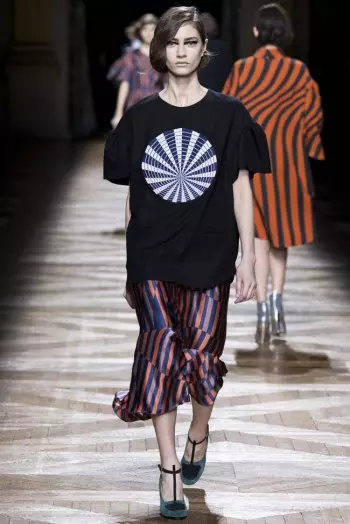 Dries Van Noten Aŭtuno/Vintro 2014 | Pariza Modsemajno