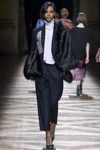 Dries Van Noten Aŭtuno/Vintro 2014 | Pariza Modsemajno