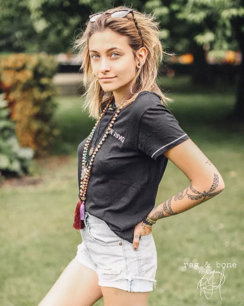 I-Rag & Bone icofa iParis Jackson ngeProjekthi yayo ye-DIY