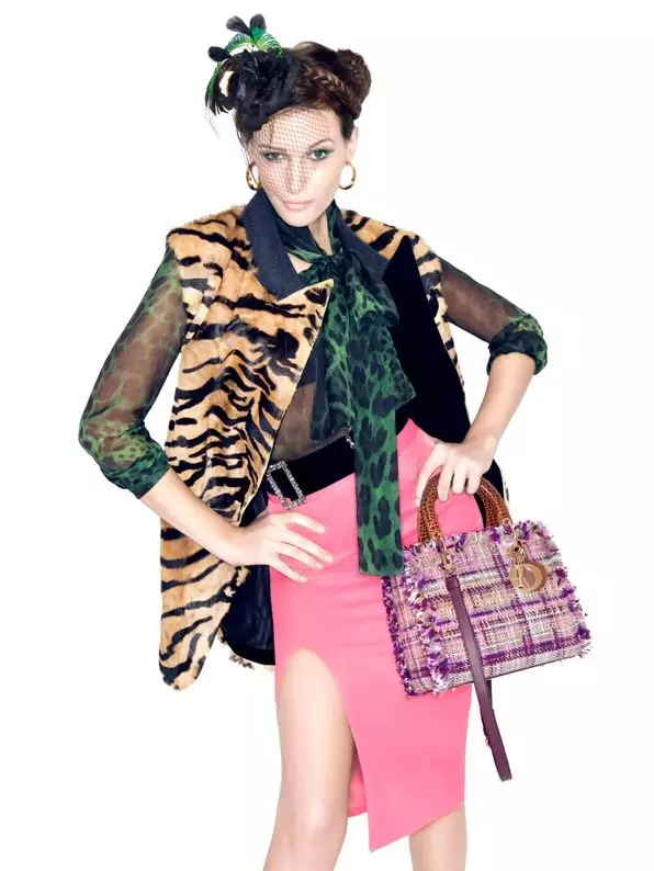 Renam Christofoletti Captures Colourful Style hauv Peru rau Vogue Brazil Lub Kaum Hli 2012