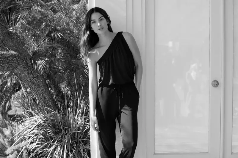 Lauren Ralph Lauren chilimwe 2018 kampeni ndi Lily Aldridge