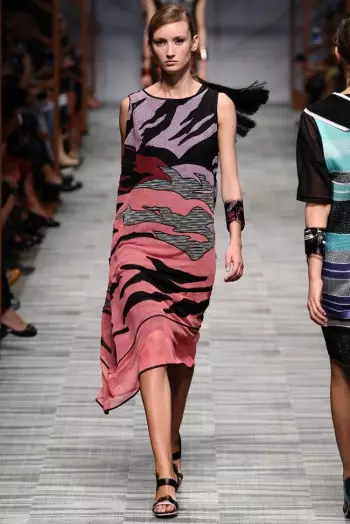 Missoni Caij nplooj ntoos hlav 2014 | Milan Fashion Week