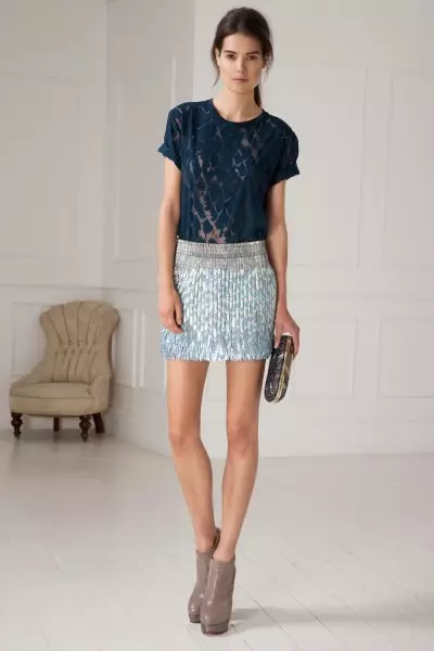 Kolekcia Matthew Williamson's Resort 2013 obsahuje prírodné a geometrické výtlačky